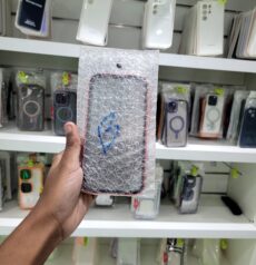 iPhone 13 Magnetic Case ($150 TTD)